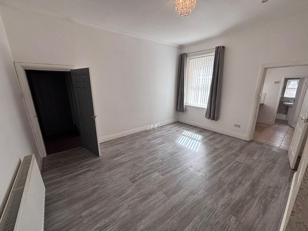 Apartment in Gateshead, Bensham - View 5