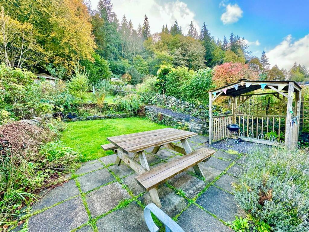Holyhead Road, Betws-Y-Coed photo 3