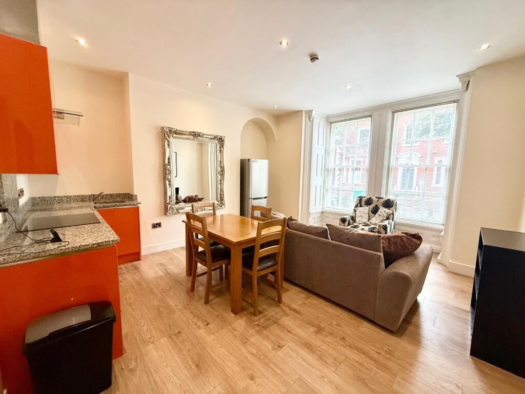 Main image of property: Oxford Street, Nottingham, Nottinghamshire, NG1 5BH