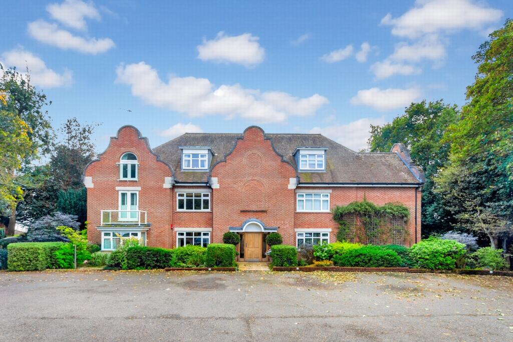 Main image of property: North Road, Hythe, CT21