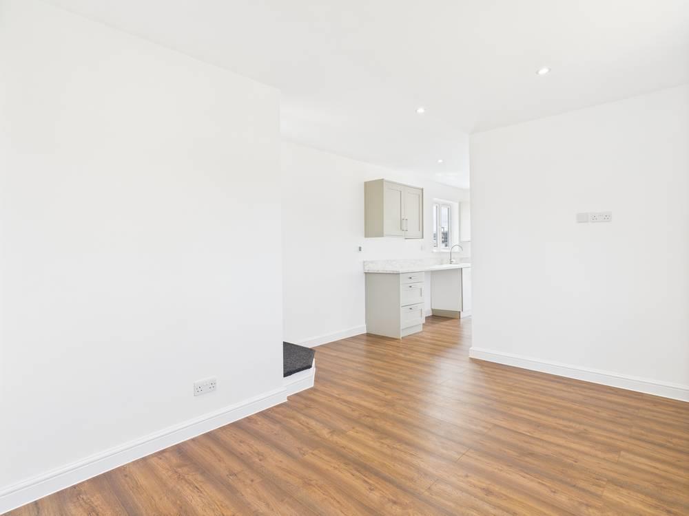 House in Rochester - View 4