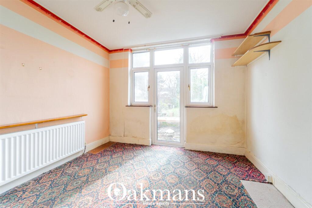 House in Birmingham, West Midlands - More
