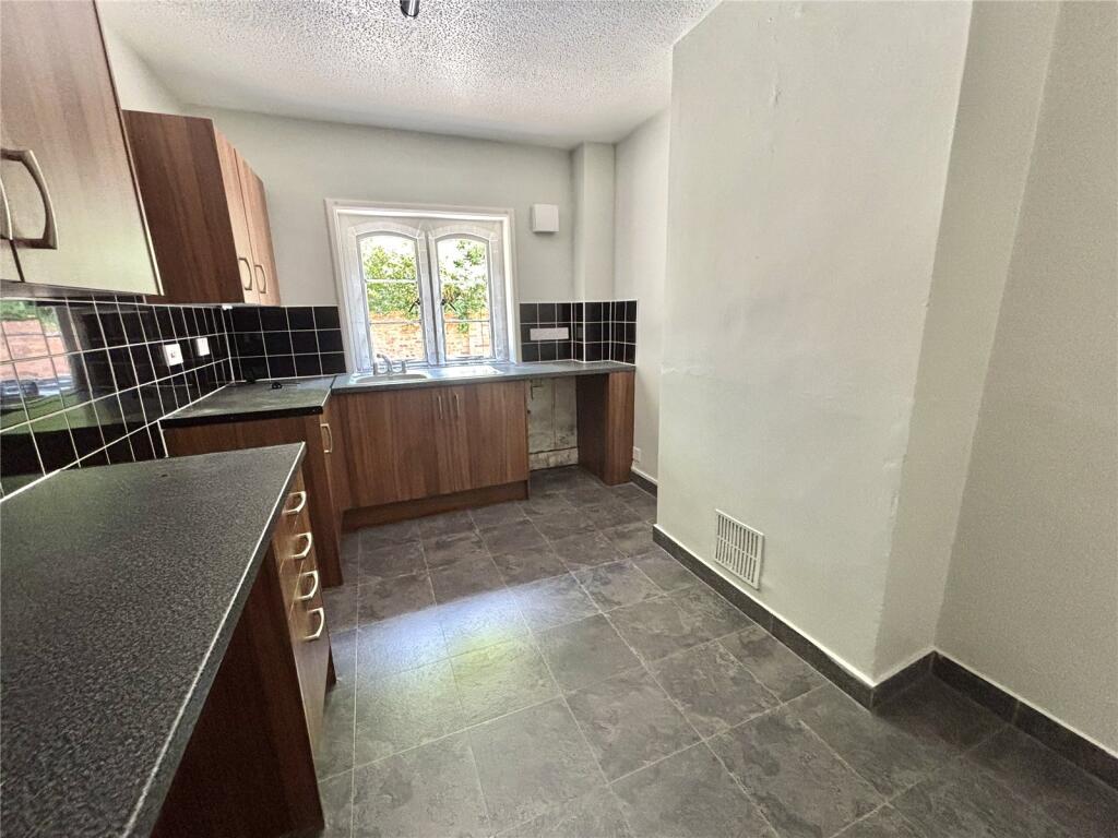 Foregate Street, Chester, Cheshire, CH1 - View 4