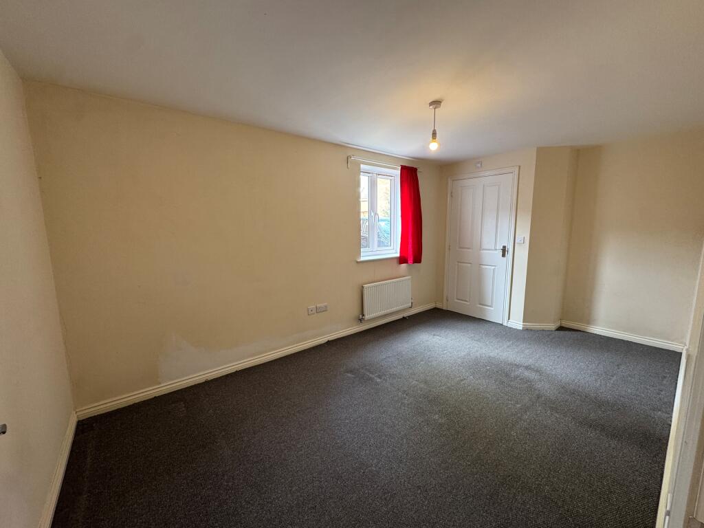 Apartment in Coventry - View 5
