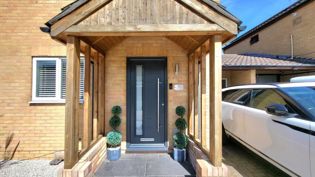 House in Peterborough, City of Peterborough - View 2