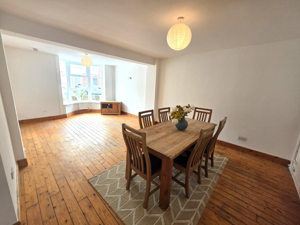 House in Newbridge, Caerphilly - View 3