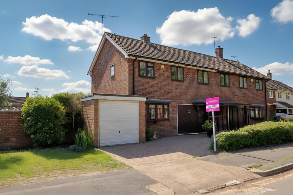 Main image of property: Little Spenders, Basildon, Essex, SS14