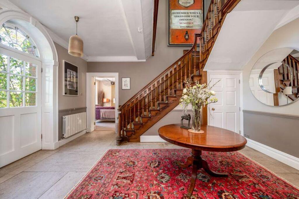 House in Harborough, Burton Overy - More