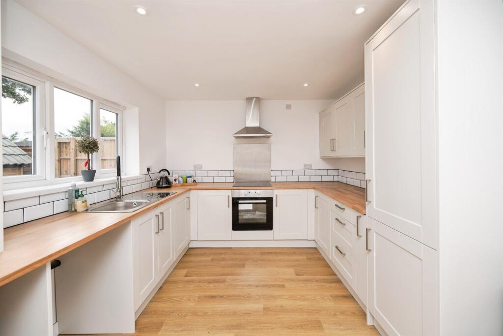 House in Dudley, Gad's Green - More