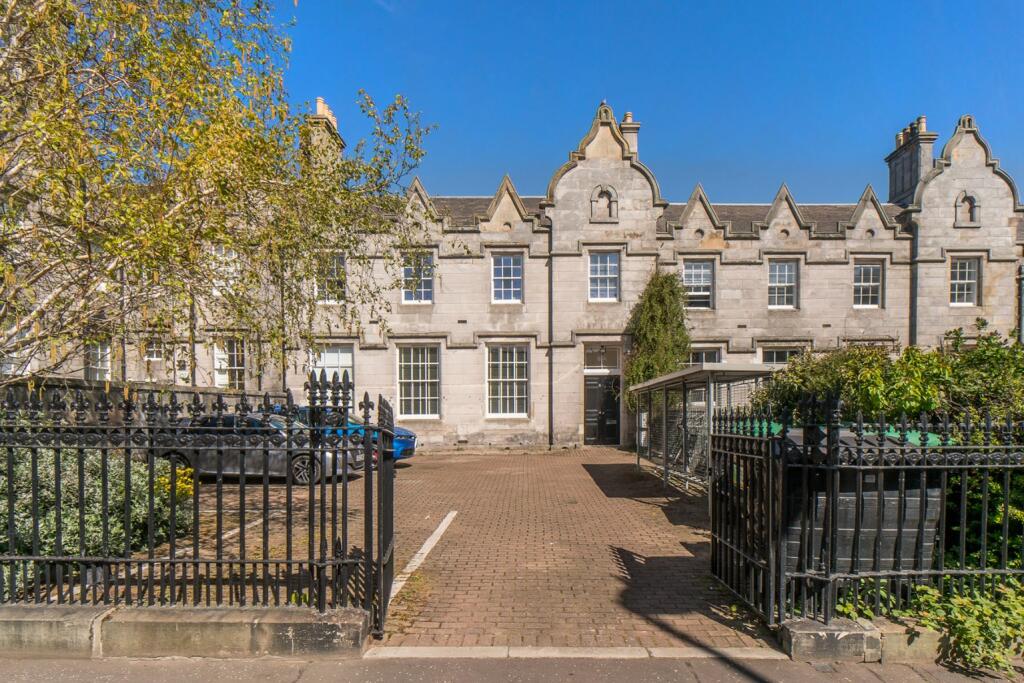 Main image of property: Flat 4 6A Mill Lane, Leith, Edinburgh, EH6 6TJ