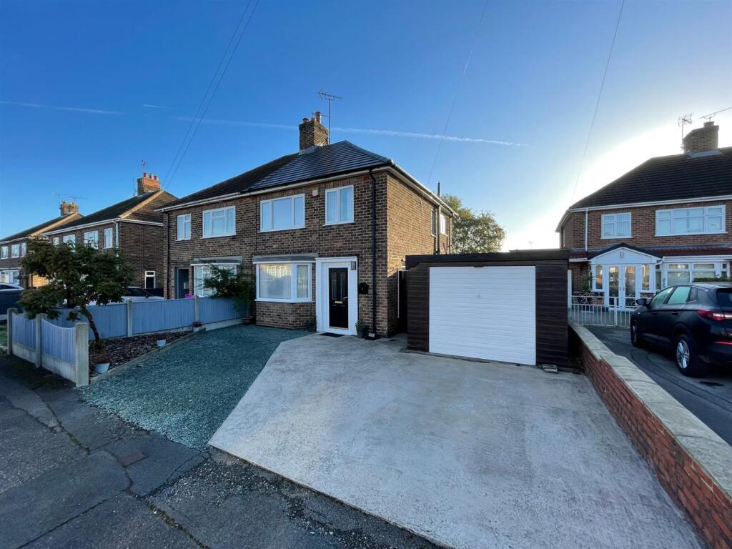 Main image of property: Holly Grove, Kirkby In Ashfield