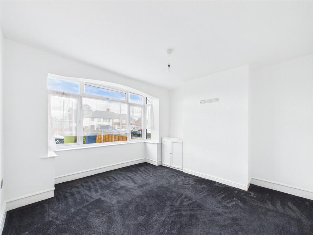 House in Gloucester - View 5