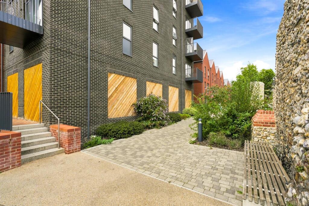 Property photo 8
