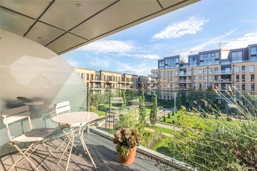 Main image of property: Ravensbourne Apartments, 5 Central Avenue, SW6