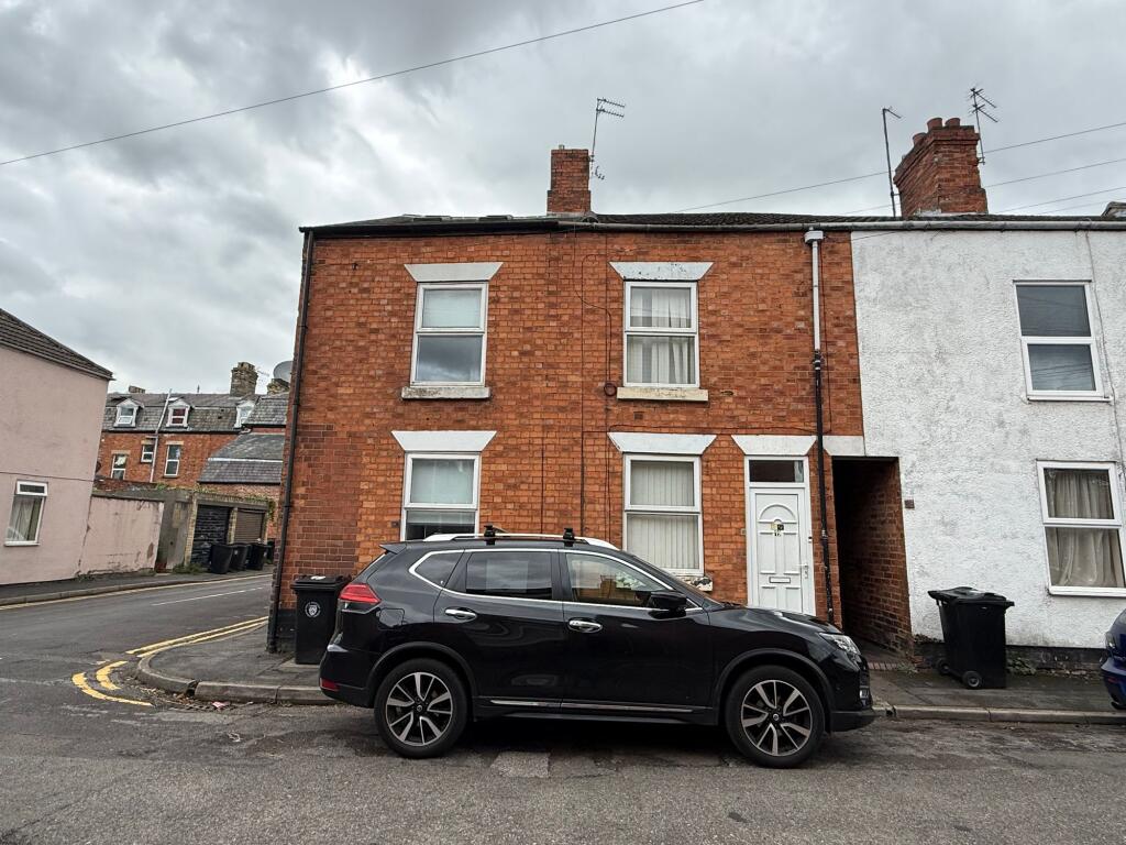 Main image of property: George Street, Grantham, NG31