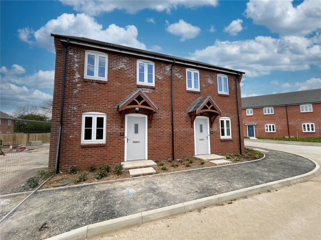 2-bed semi-detached on Elm Close, Sturminster Newton, Dorset, DT10, £66,250