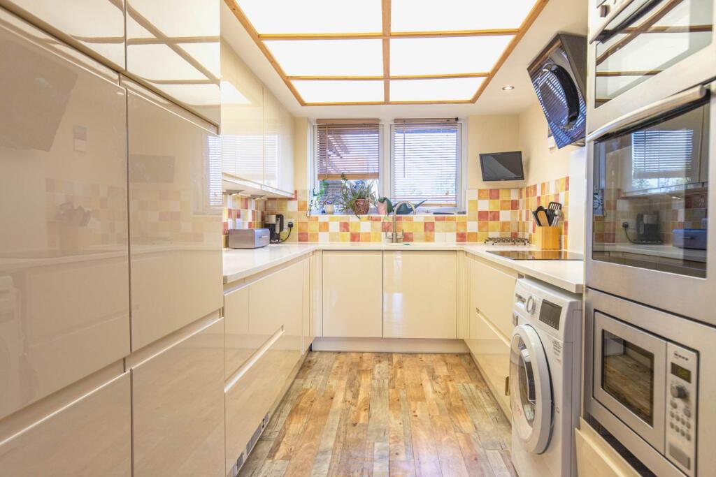Apartment in Reading, Caversham - More