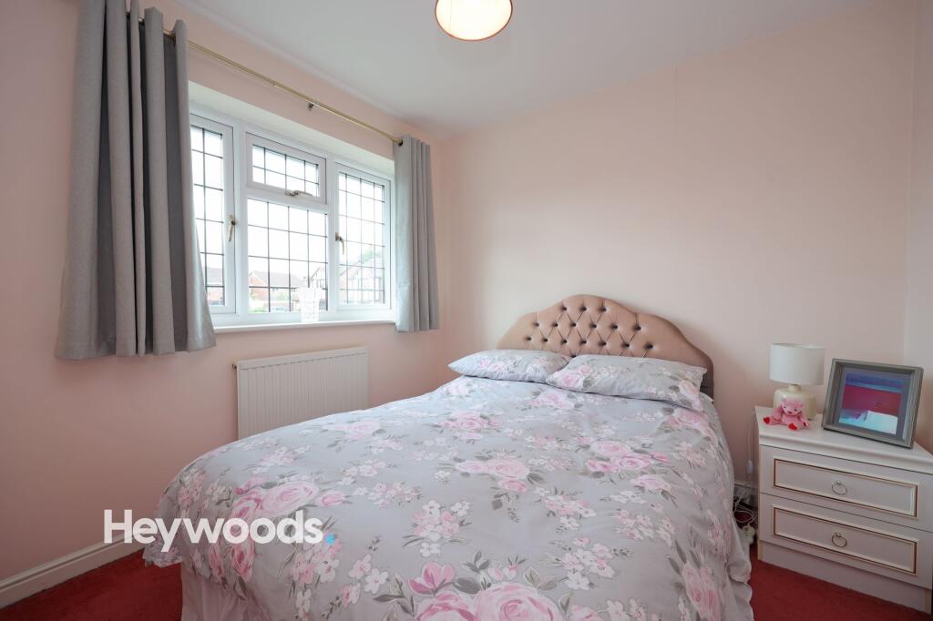 Ranworth Close, Newcastle, ST5 photo 3