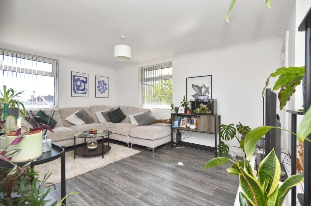 Main image of property: Highridge Green, Bristol, BS13 8BN