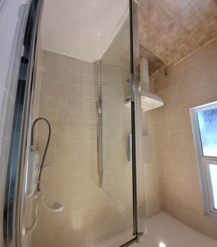 Main image of property: Oldham Road, Ashton-Under-Lyne, OL7