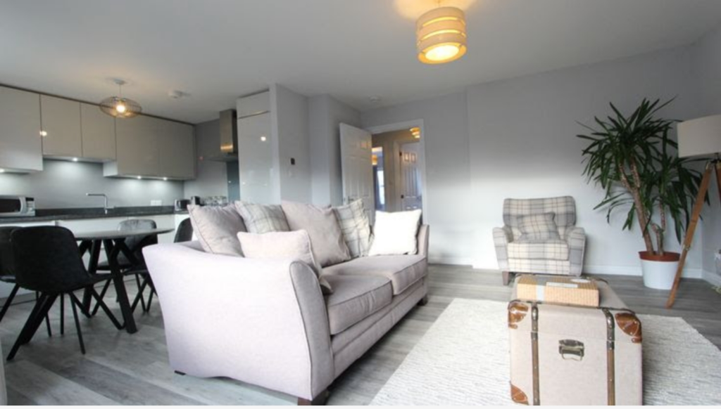 Main image of property: 31 Albury Mansions, Aberdeen, AB11 6TJ