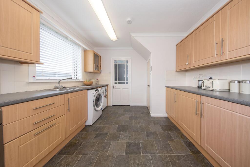 Craigseaton, Broxburn, EH52 6BD photo 3