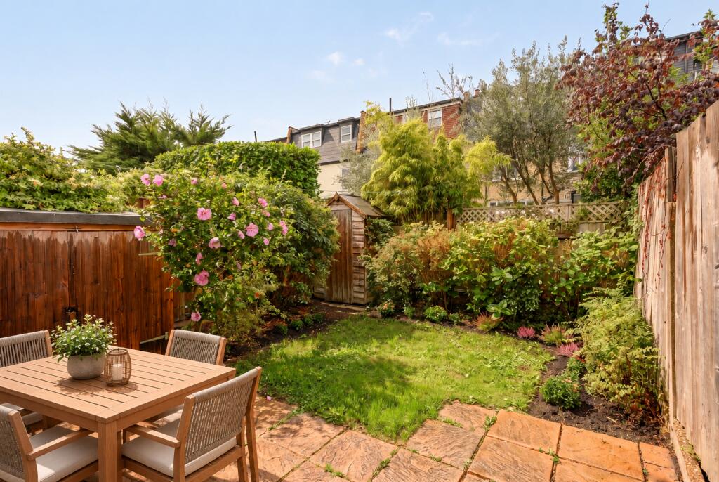 House in London - View 4