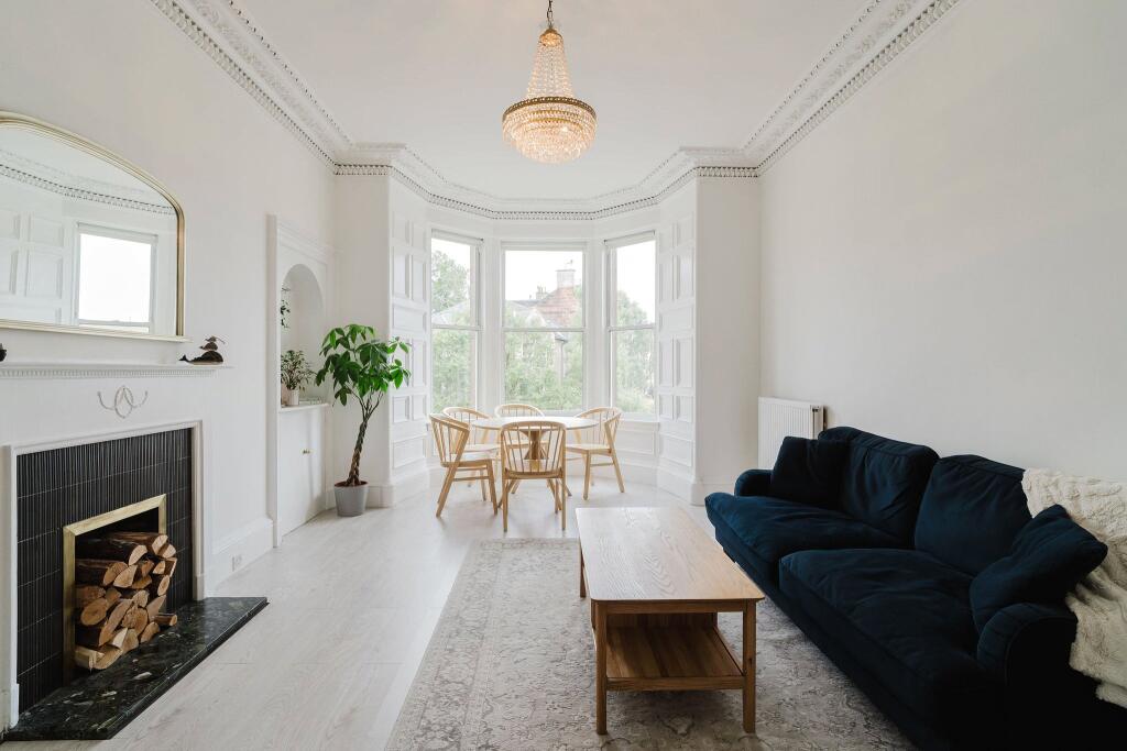 Apartment in Edinburgh - View 4