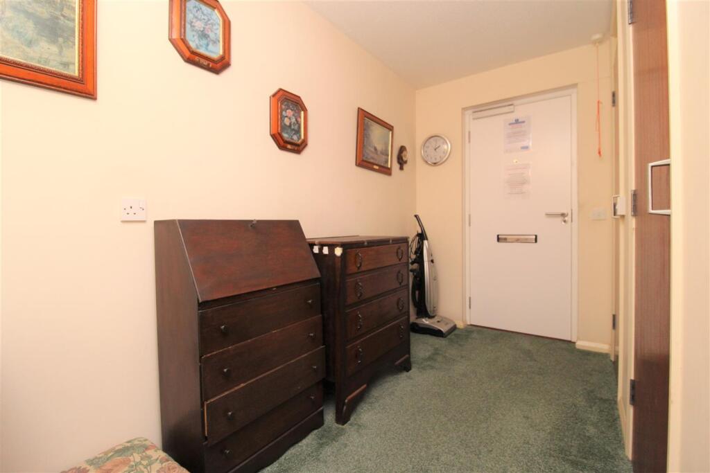 Brian Roberts House, Beach Street, Herne Bay photo 4