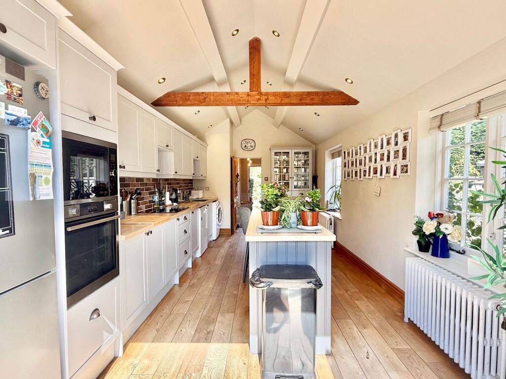 House in New Forest, Stonehills, Fawley - View 5