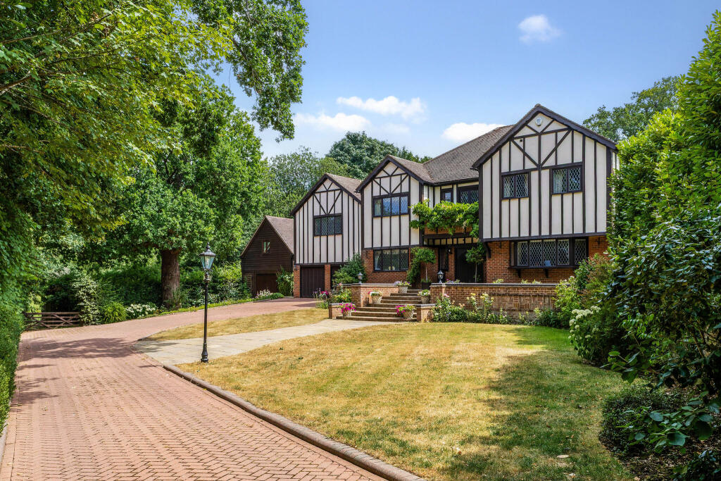 Main image of property: Ware Park, Ware, SG12