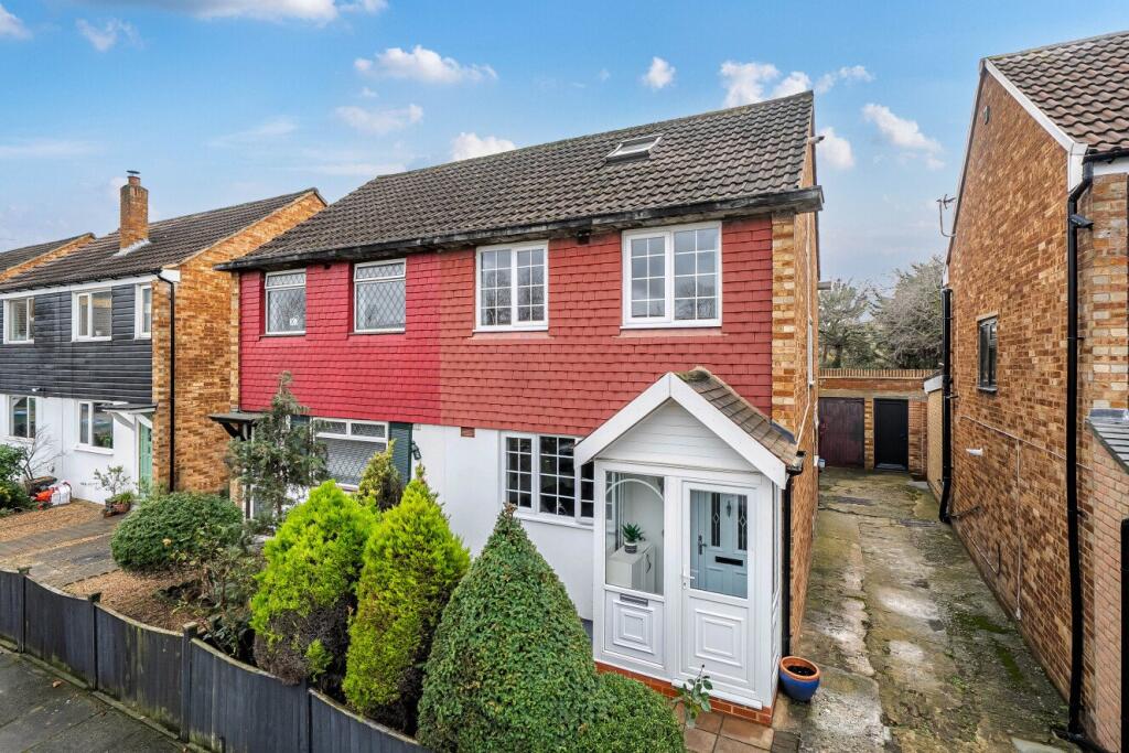 Main image of property: Reed Close, Lee, London, SE12