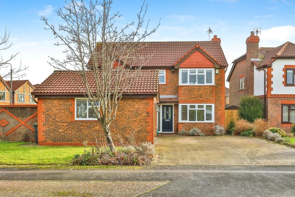 4-bed detached on Sherman Drive, Chilwell, NG9, £550,000