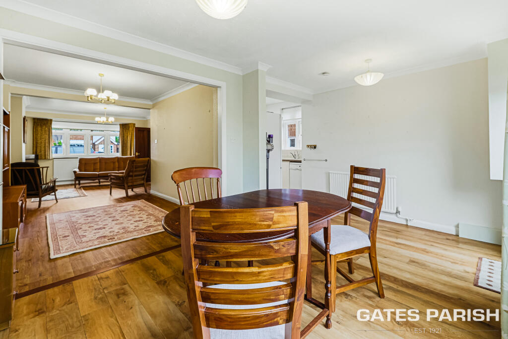 House in London - View 5
