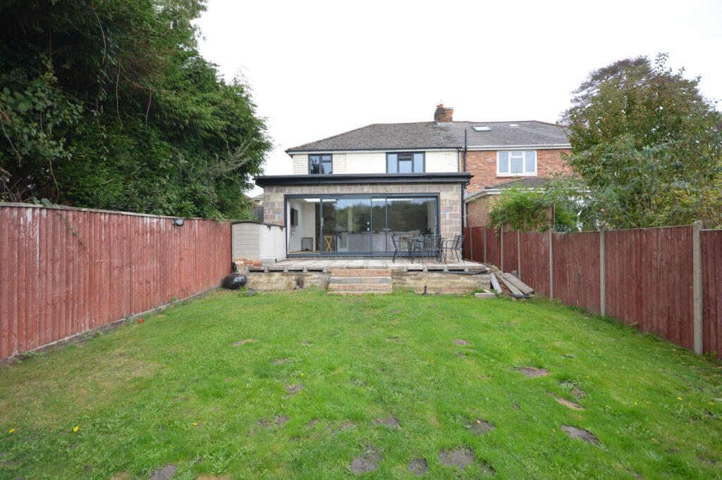 Maylyn Road, Beacon Hill, Poole, Dorset BH16 photo 2