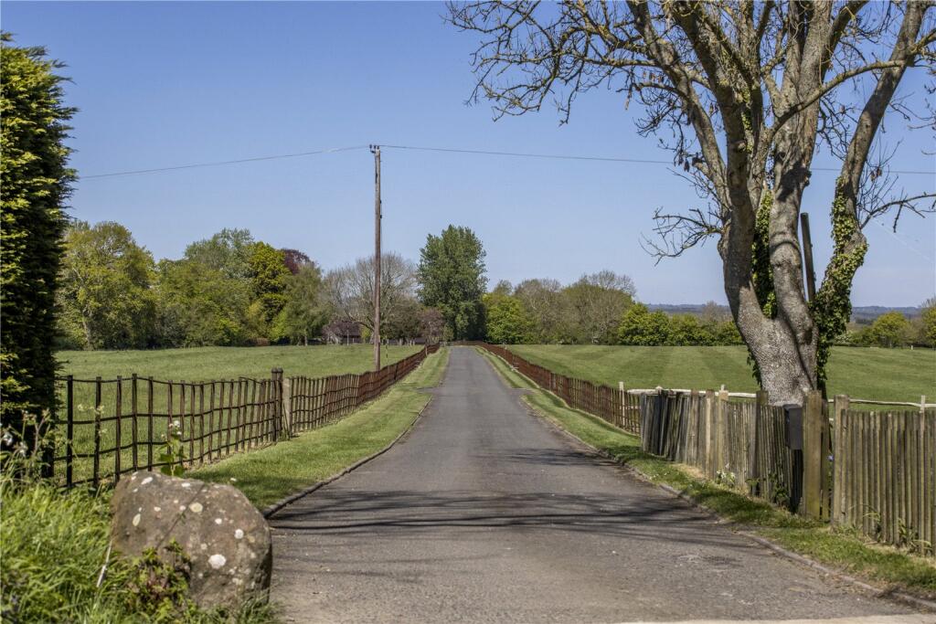 House in Wealden, Selmeston - More