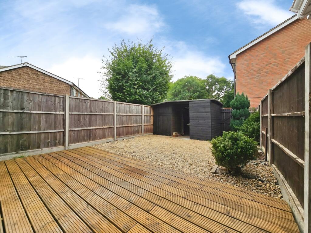 House in Twickenham - View 5