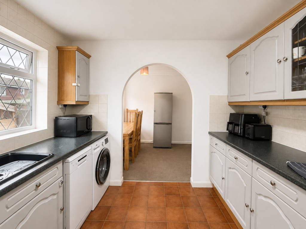 House in Dudley - View 5