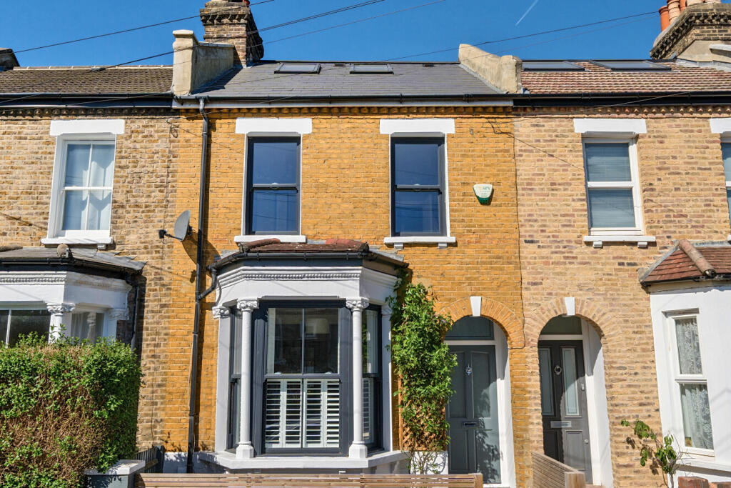 Main image of property: Waldeck Grove, West Norwood, London, SE27
