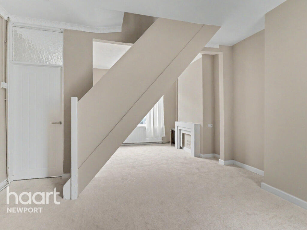House in Newport, Somerton, Liswerry - View 5