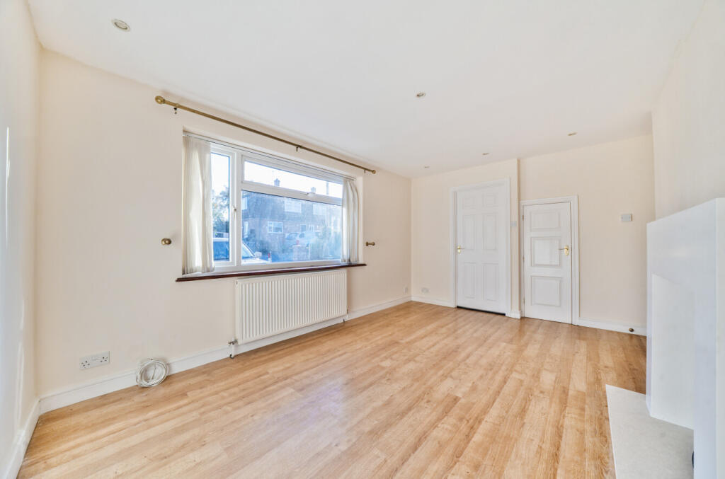 George Street, Leominster, Herefordshire, HR6 8JZ - More