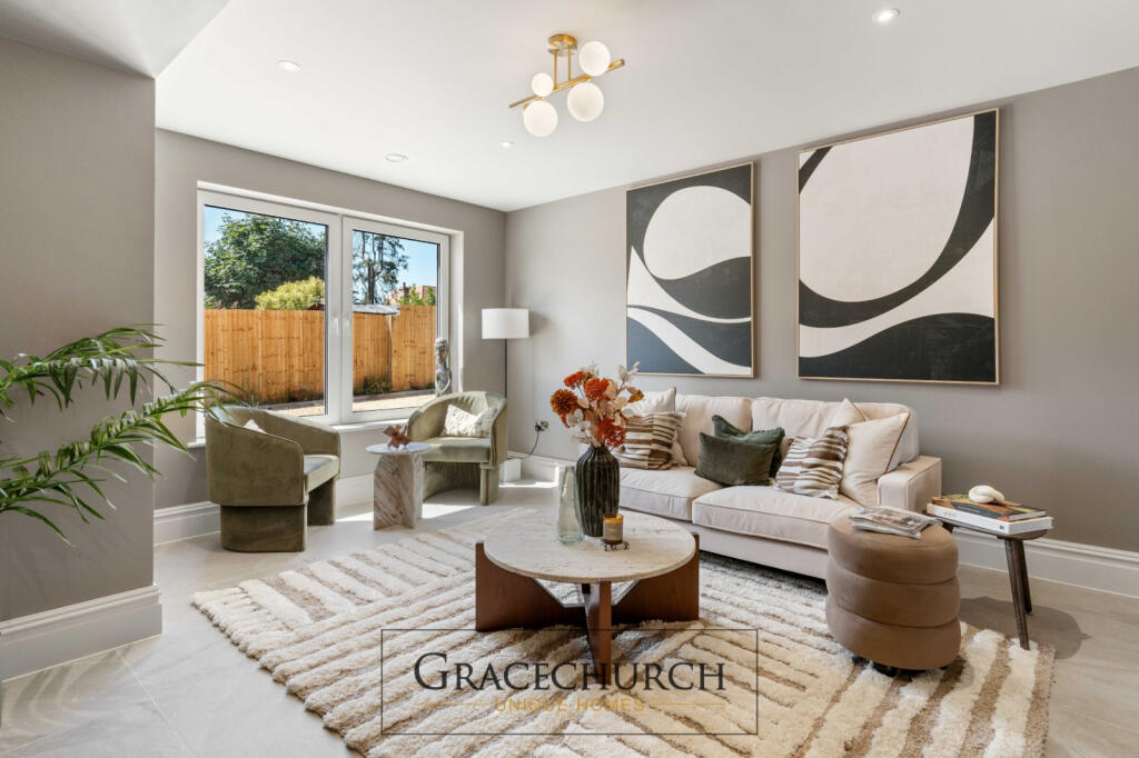 House in Enfield - View 3
