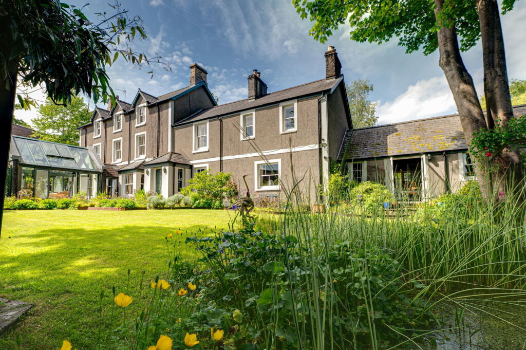 House in Cardiff