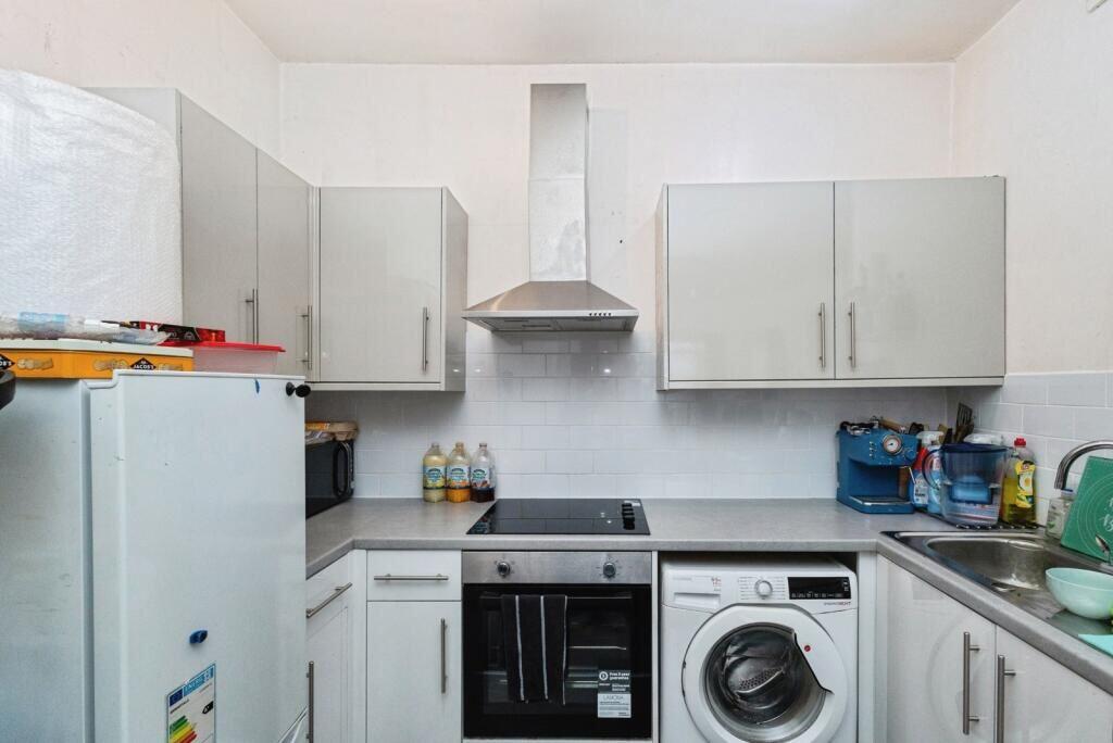 Apartment in Manchester, Greater Manchester - View 5