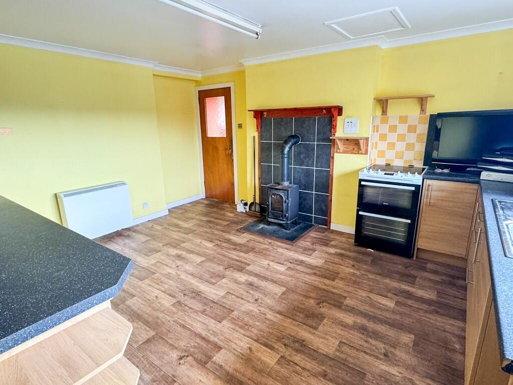 Southview, North Tolsta, Isle Of Lewis, HS2 0NG photo 4