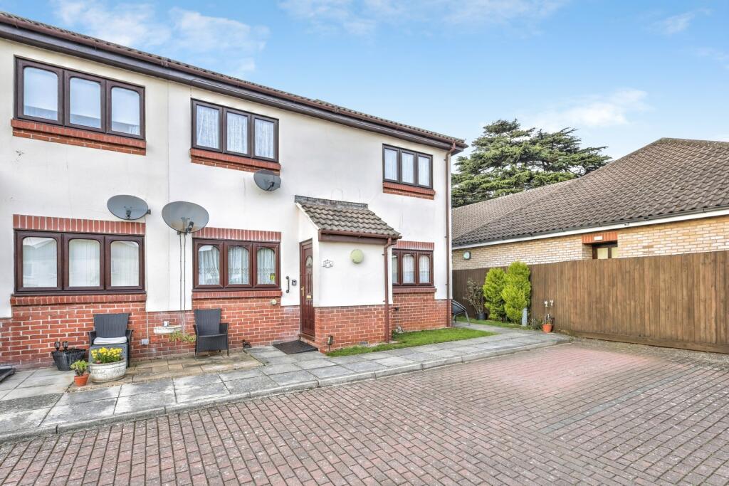 Main image of property: Bants Lane, Northampton, Northamptonshire, NN5