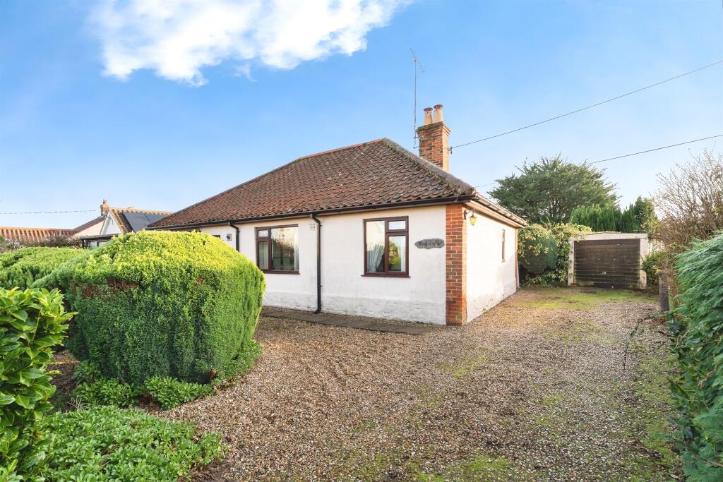 3-bed bungalow on Norwich Road, Fakenham, £350,000