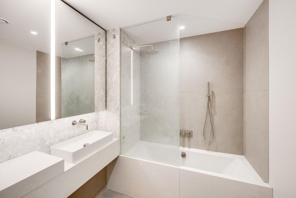 Apartment in London, Royal Borough of Greenwich - View 3