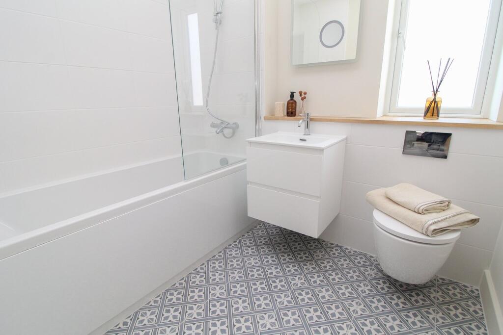 Additional image 20 of Rear of 242 Kinson Road, Bournemouth, BH10