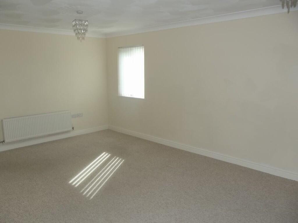 Apartment in Truro - View 4